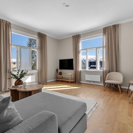 Amazing Tromso City Apartment With Free Parking And Lovely City Views! エクステリア 写真