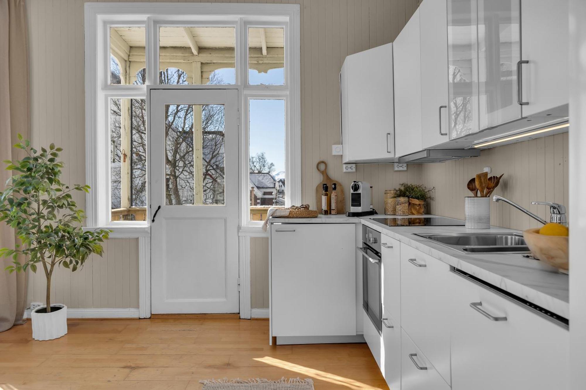 Amazing Tromso City Apartment With Free Parking And Lovely City Views! エクステリア 写真